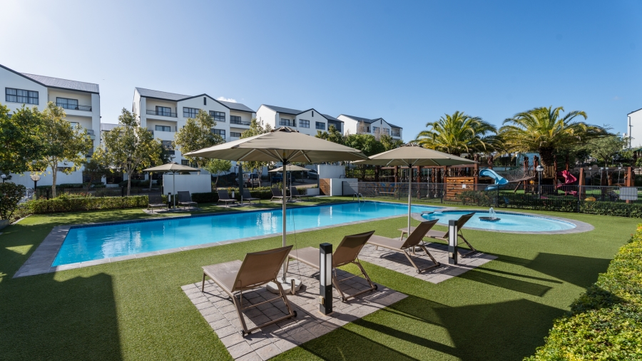 1 Bedroom Property for Sale in De Zicht Estate Western Cape